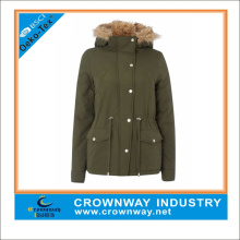 Women′s Parka with Fur on The Hood with Padding